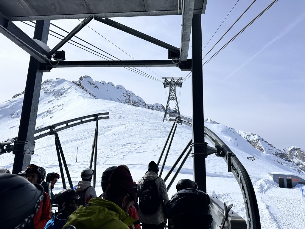 Marmolada incoming