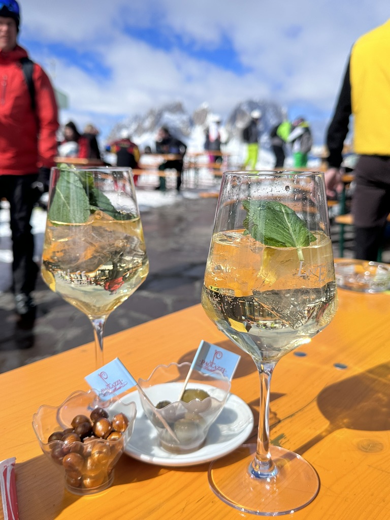 Halfway around the orange route, Val di Fassa