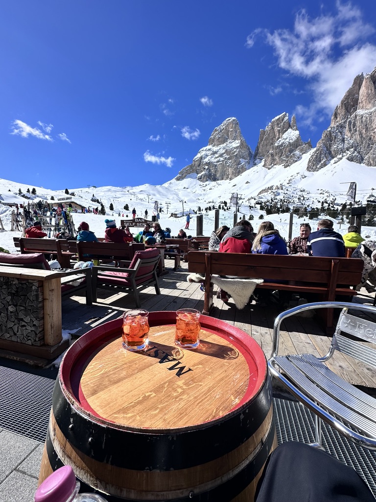 Passo Sella Lounge